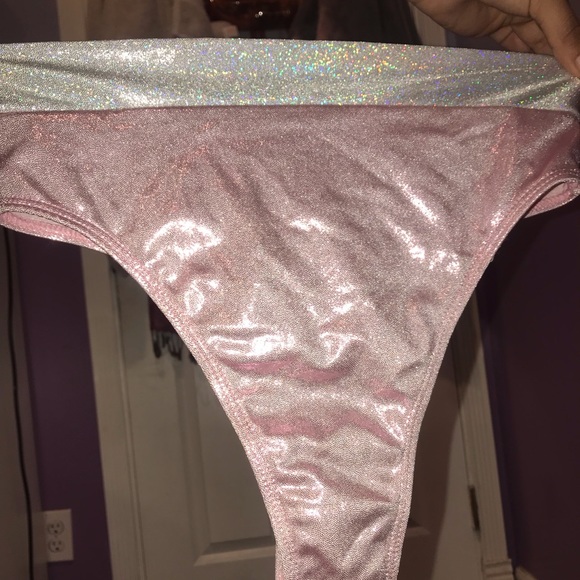 High waisted pink bottoms - Picture 1 of 3